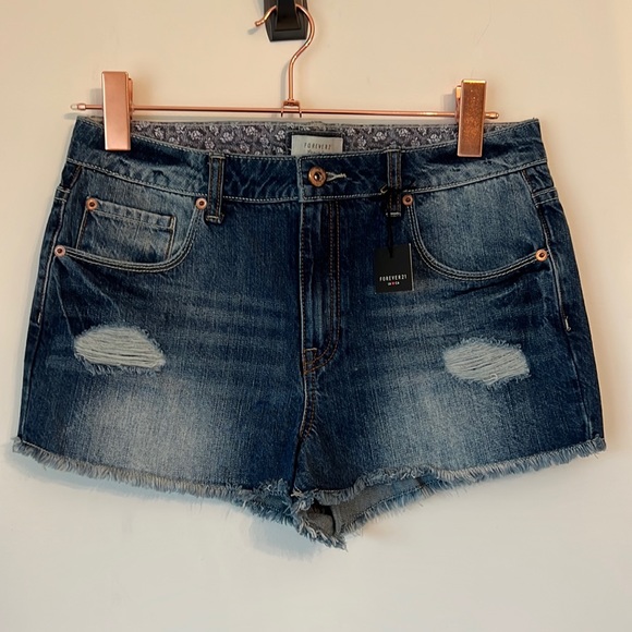 New with tags forever 21 jean shorts - Picture 1 of 5